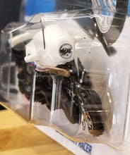 Load image into Gallery viewer, Hot Wheels 2022 BMW R NineT Motorbike White #153 Retro Racers 10/10 New Long Card - Chrome