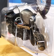 Load image into Gallery viewer, Hot Wheels 2022 BMW R NineT Motorbike Black #153 Retro Racers 10/10 New Long Card