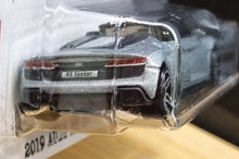 Load image into Gallery viewer, Hot Wheels 2022 2019 Audi R8 Spyder Grey World Class Racers 5/5 New Long Card
