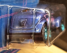 Load image into Gallery viewer, Hot Wheels 2022 Pass'n Gasser Dark Blue 4/5 Blue and Pink Series New Long Card