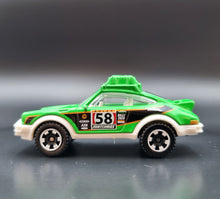 Load image into Gallery viewer, Matchbox 2020 '85 Porsche 911 Rally Green #66 MBX Jungle