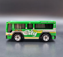 Load image into Gallery viewer, Matchbox 2018 City Bus Green Metro Transit 5 Pack Loose