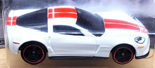 Load image into Gallery viewer, Hot Wheels 2021 '12 Corvette Z06 White Hot Wheels Factory 500 H.P 5/10 New