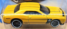 Load image into Gallery viewer, Hot Wheels 2018 '15 Dodge Challenger SRT Yellow #143 Muscle Mania 4/10 New