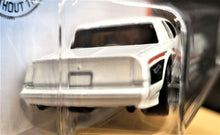 Load image into Gallery viewer, Hot Wheels 2020 '86 Monte Carlo SS Pearl White #196 Muscle Mania 6/10 New