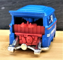 Load image into Gallery viewer, Hot Wheels 2019 Volkswagen Kool Kombi Blue #136 Volkswagen 2/10