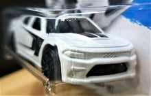 Load image into Gallery viewer, HOT WHEELS 2016 '15 DODGE CHARGER SRT WHITE #130 MUSCLE MANIA 10/10 NEW
