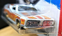 Load image into Gallery viewer, Hot Wheels 2017 '68 Plymouth Barracuda Formula S Pearl White #9/10 HW Flames New