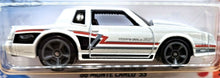 Load image into Gallery viewer, Hot Wheels 2020 '86 Monte Carlo SS Pearl White #196 Muscle Mania 6/10 New