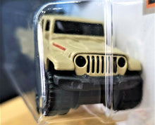 Load image into Gallery viewer, Hot Wheels 2020 '20 Jeep Gladiator Matte Tan #157 Baja Blazers 4/10 New