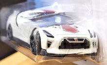 Load image into Gallery viewer, Hot Wheels 2020 '17 Nissan GT-R (R35) White #137 HW Speed Graphics 10/10 New