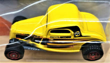 Load image into Gallery viewer, Matchbox 2020 '33 Ford Coupe Yellow #95 MBX City New Long Card
