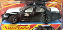 Load image into Gallery viewer, Matchbox 2020 2006 Ford Crown Victoria Police Black #8 Superfast New