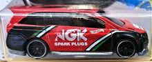 Load image into Gallery viewer, Hot Wheels 2017 Honda Odyssey Red #58 HW Speed Graphics 7/10 New