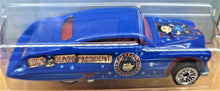 Load image into Gallery viewer, Hot Wheels 2017 Purple Passion Blue Peanuts 3/6 New Long Card