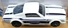 Load image into Gallery viewer, Hot Wheels 2019 '65 Mustang 2+2 Fastback Matte White #72 Muscle Mania 8/10 New