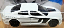 Load image into Gallery viewer, HOT WHEELS 2016 '15 DODGE CHARGER SRT WHITE #130 MUSCLE MANIA 10/10 NEW