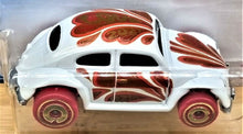 Load image into Gallery viewer, Hot Wheels 2021 Volkswagen Beetle White #96 Holiday Racers 4/5 New Long Card
