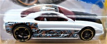Load image into Gallery viewer, Hot Wheels 2016 Muscle Tone White #195 HW Art Cars 5/10 New