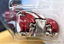 Load image into Gallery viewer, Hot Wheels 2018 Screamliner Red #51 Holiday Racers 2/6 New Long Card