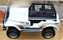 Load image into Gallery viewer, Matchbox 2020 Jeep 4x4 White #80 MBX Mountain New Long Card