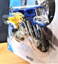 Load image into Gallery viewer, Hot Wheels 2020 HW450F Motorbike Yellow #28 Baja Blazers 8/10 New Long Card
