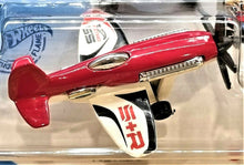 Load image into Gallery viewer, Hot Wheels 2021 Mad Propz Red #132 HW Metro 6/10 New Long Card