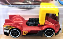 Load image into Gallery viewer, Hot Wheels 2017 Rig Heat Pearl Red #5/10 Legends Of Speed New Long Card