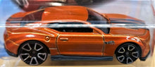 Load image into Gallery viewer, Hot Wheels 2018 '18 Camaro SS Orange #50 Muscle Mania 8/10 New