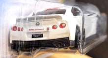 Load image into Gallery viewer, Hot Wheels 2020 '17 Nissan GT-R (R35) White #137 HW Speed Graphics 10/10 New