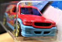Load image into Gallery viewer, Hot Wheels 2017 Fandango Red #242 HW Art Cars 4/10 New