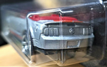 Load image into Gallery viewer, Matchbox 2020 2007 Ford Shelby GT500 G Silver Ford Mustang Series 7/12 New