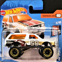 Load image into Gallery viewer, Hot Wheels 2018 Chevy Blazer 4x4 White #205 HW Sports 6/10 New