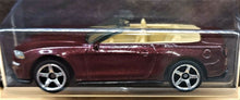 Load image into Gallery viewer, Matchbox 2020 '18 Ford Mustang Convertible Red Ford Mustang Series 1/12 New