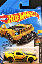 Load image into Gallery viewer, Hot Wheels 2020 2005 Ford Mustang Yellow #19 HW Dream Garage 2/10 New Long Card