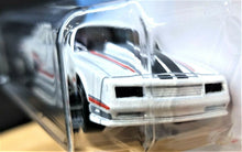 Load image into Gallery viewer, Hot Wheels 2020 '86 Monte Carlo SS Pearl White #196 Muscle Mania 6/10 New
