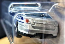 Load image into Gallery viewer, Matchbox 2020 Ford Police Interceptor Silver #28 MBX City New