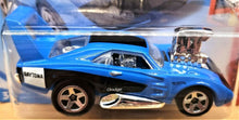 Load image into Gallery viewer, Hot Wheels 2018 Dodge Charger Daytona Blue #116 Muscle Mania 5/10 New