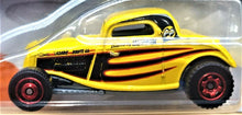 Load image into Gallery viewer, Matchbox 2020 '33 Ford Coupe Yellow #95 MBX City New Long Card