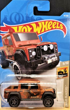 Load image into Gallery viewer, Hot Wheels 2019 '15 Land Rover Defender Double Cab Matte Copper #14 Baja Blazers