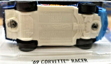 Load image into Gallery viewer, Hot Wheels 2017 '69 Corvette Racer Blue #352 HW Race Team 2/5 Long Card New