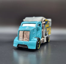 Load image into Gallery viewer, Hot Wheels 2014 Hiway Hauler 2 Turquoise #6 HW City - HW City Works
