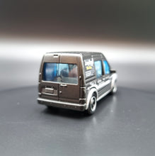 Load image into Gallery viewer, Matchbox 2019 Ford Transit Connect Black MBX Service Crew 5 Pack Loose
