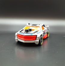 Load image into Gallery viewer, Hot Wheels 2016 Fig Rig Grey #68 HW Ride-Ons 3/5
