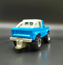 Load image into Gallery viewer, Matchbox 2020 1972 Ford Bronco 4x4 Blue Top Gun Maverick 5 Pack Loose
