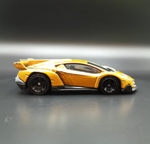 Load image into Gallery viewer, Hot Wheels 2020 Lamborghini Veneno Gold Lamborghini 5 Pack Loose
