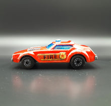 Load image into Gallery viewer, Matchbox 1976 Fire Chief Red #64 Matchbox 1-75
