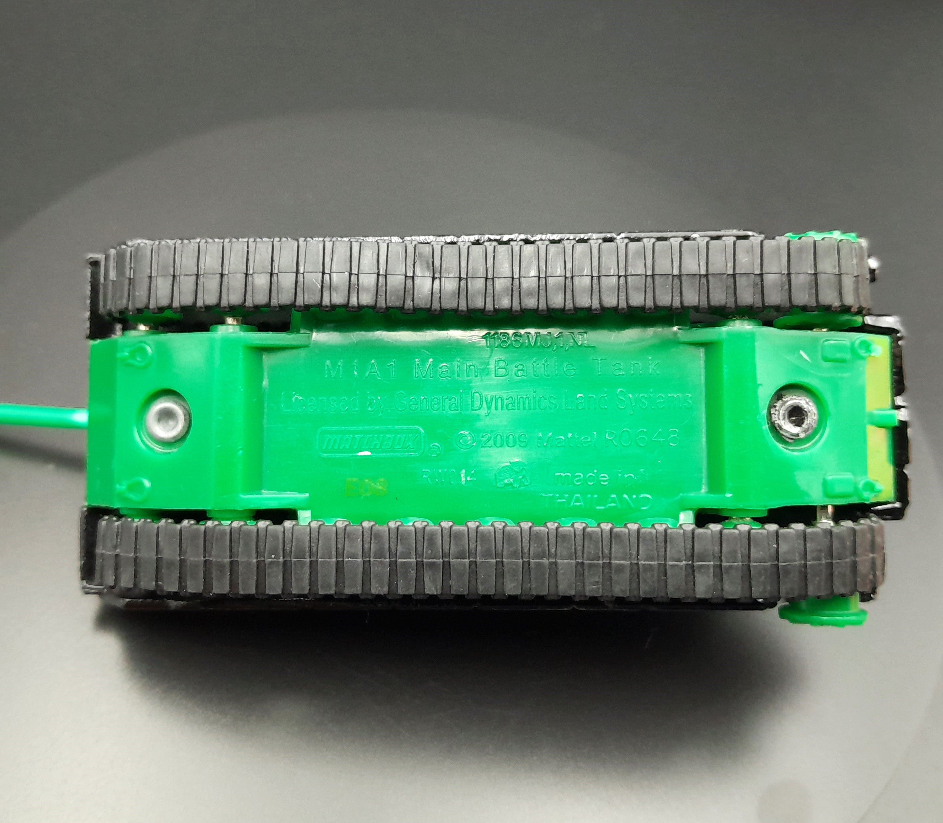 Matchbox 2012 Abrams M1A1 Main Battle Tank Black Real Working Rigs