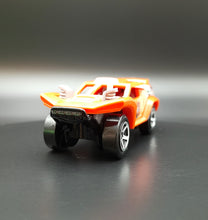 Load image into Gallery viewer, Hot Wheels 2014 Land Crusher Orange #115 HW Off Road 5/5
