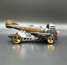 Load image into Gallery viewer, Hot Wheels 2002 Dogfighter Matte Black #146 Mainline 32/126
